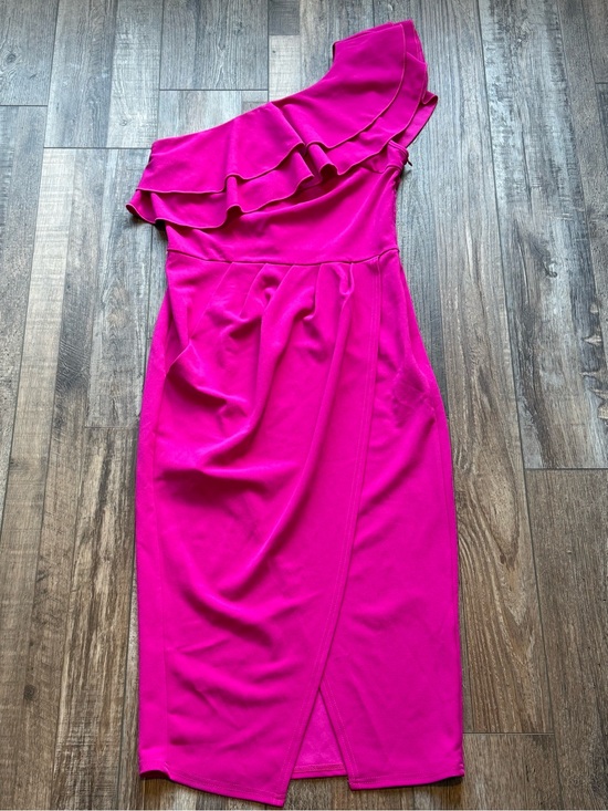 Grace Karin Dresses & Skirts - Grace Karin One-Shoulder Ruffle Sheath Dress in Hot Pink